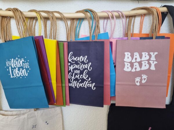 Geschenktüten mit Spruch